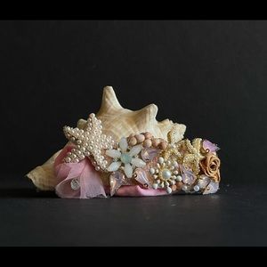 Beautiful Ocean Theme Starfish Pearl & Crystal Headpiece Womens Bridal Hair Comb